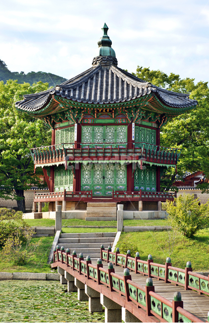 향원정,경복궁,향원지,보물제1761호,취향교,연못,고건축,고종,정자,나무다리,한국전통,한국문화,korean traditional,korean culture,랜드마크,landmark,tourist attraction,한국랜드마크,한국관광지,한국명소,korea landmark,korea tourist attraction,건축물,건물외관,exterior,building,structure,architecture,construction