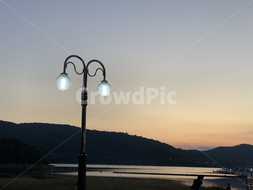 저녁,밤,노을,가로등,주황색,sky,blue,가을밤,가을하늘,하늘