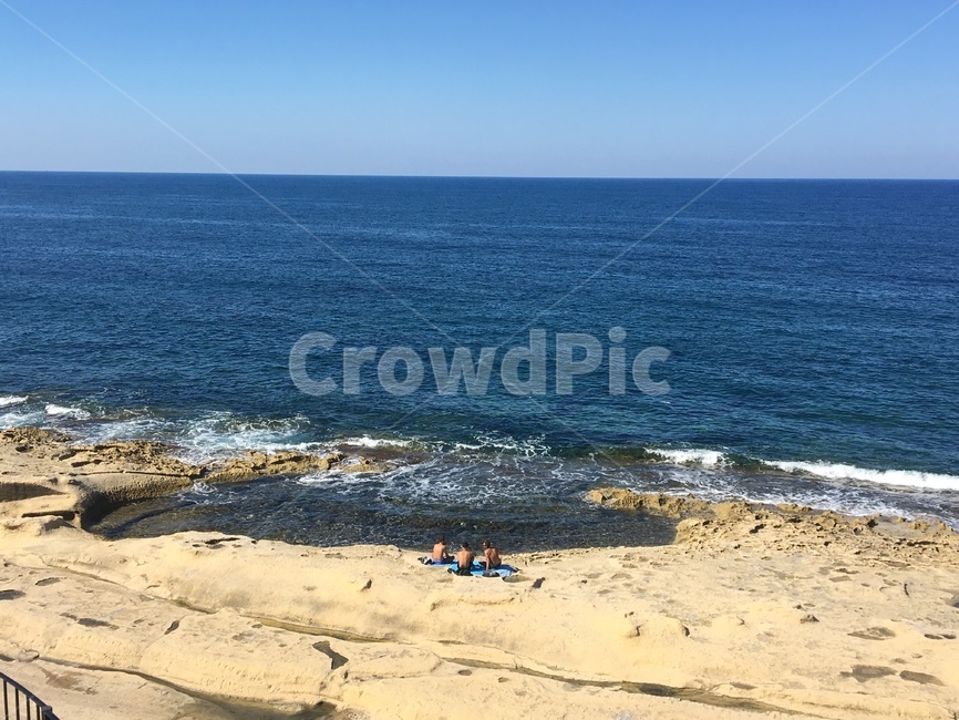 sea,대양,nature,바다,outdoors,자연,water,옥외,ocean,물,shoreline,곶,promontory,human,인간,person,사람,해안선