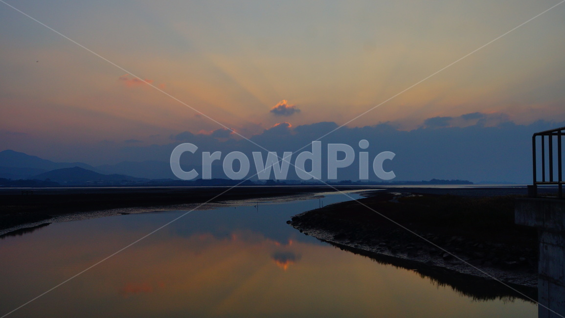 적막감,노을,고요함,가을하늘,저녁하늘,일상,하늘,바다,자연,풍경,nature,landscape,outdoors,옥외,land,땅,sky