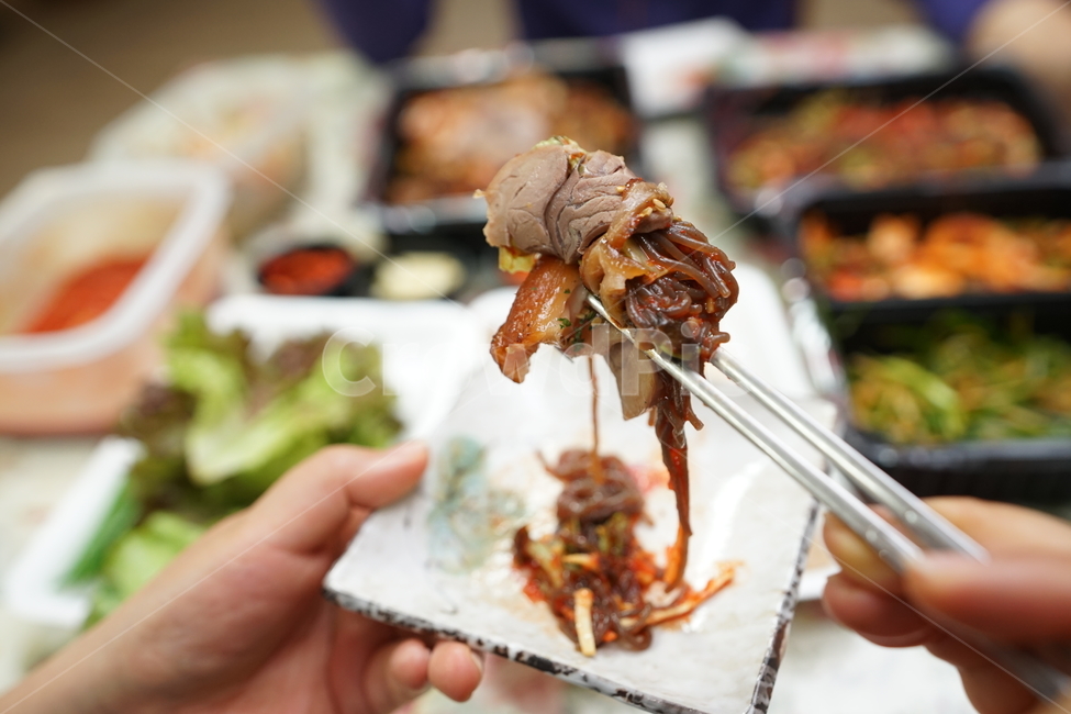 족발,안주,돼지,음식,육류,술안주,푸드,고기,먹방,콜라겐,음식,식재료,요리,food,cook,meal,dishes,food reserves,육류,고기,meat,한식,한국음식,한국요리,korean food,korean dishes,korean meal,korean cook