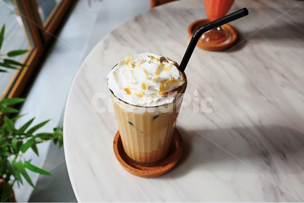 라떼,마끼아또,음료,커피,크림,카페,바닐라라떼,커피,카페,coffee,cafe,감성,sensible,feeling