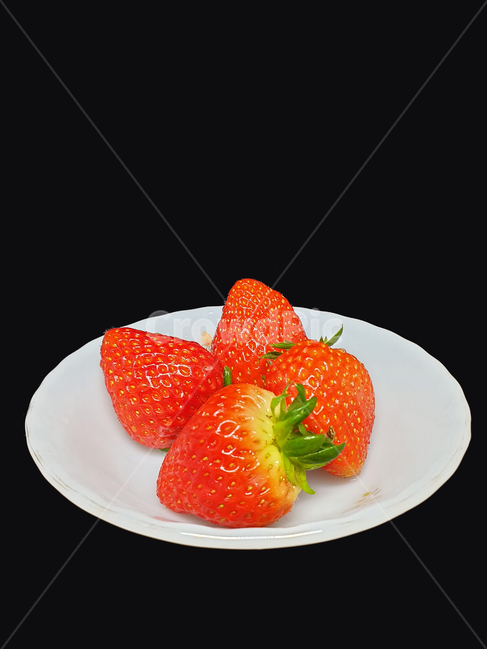딸기,과일,fruit,strawberry,누끼,사물,오브젝트,object,그릇,접시,빨강,빨간색,red,스트로베리,음식,후식,디저트,food,먹는것,먹는거,싱싱한,싱싱하다,신선한,신선하다,음식,식재료,요리,food,cook,meal,dishes,food reserves,과일,열매,fruit