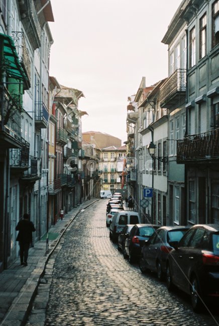 포르투갈,골목,도로,건축,건물,골목길,좁은길,도시,풍경,city,landscape,골목길,alley,해외,외국,세계,foreign,oversea,world,세계도시풍경,해외도시풍경,외국도시풍경,world cityscape,town,metropolis,중심지,urban,어반,building,시티