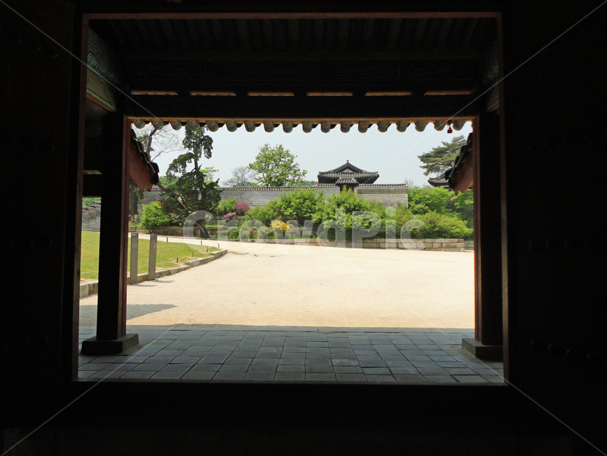 고궁,창경궁,풍경,전통정원,네모,문화유산,사각,한국전통,한국문화,전통가옥