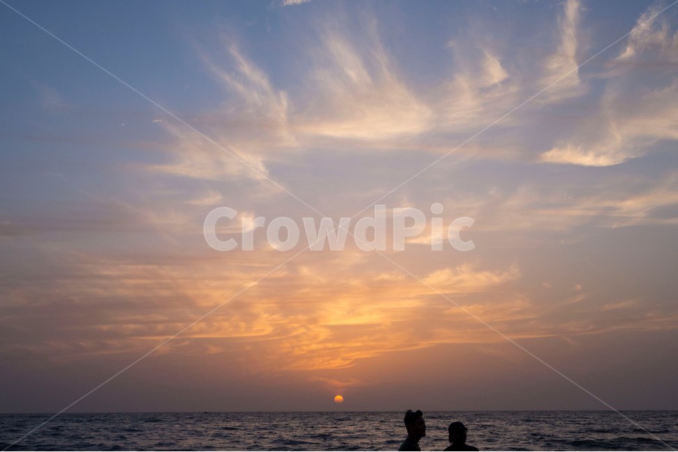 인도,india,뭄바이,mumbai,바다,beach,juhubeach,해질녘,붉은바다,예쁜하늘,바닷가하늘,자연,풍경,nature,landscape,해변,바다,beach,sea,사람,인물,인간,human,person,outdoors,옥외