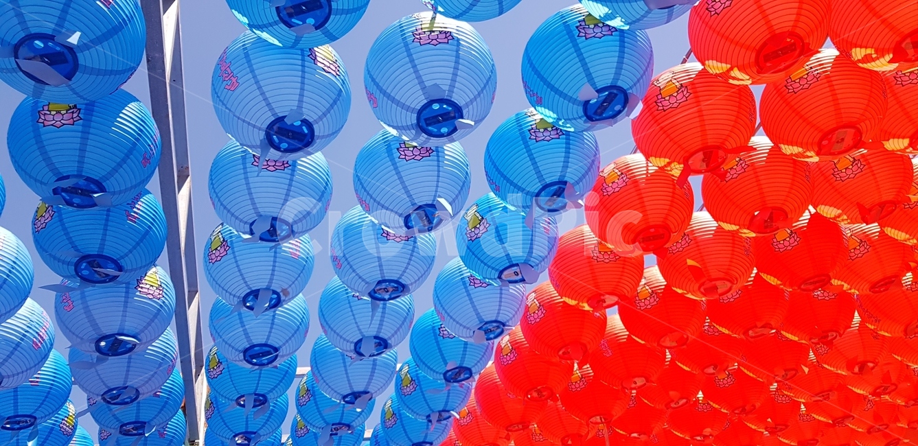 석굴암,풍등,기도,소원,하늘,파랑,빨강,종교,신앙,religion,belief,faith,축제,행사,festival,carnival,event
