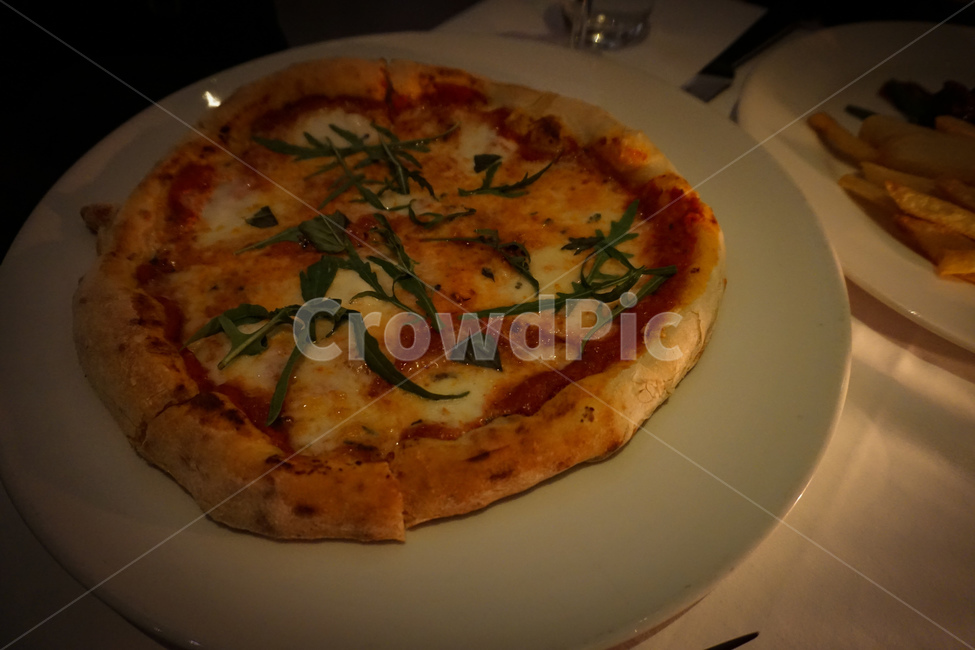 피자,음식,저녁,양식,조명,레스토랑,분위기,음식,식재료,요리,food,cook,meal,dishes,food reserves,빵,bread,양식,서양음식,서양요리,western food,western dishes,western meal,western cook