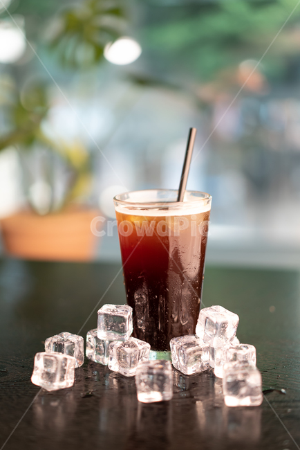 휴식,얼음,카페라테,카페,커피,나른함,여유,여름,계절,summer,season,커피,카페,coffee,cafe,soda,소다,drink,음주,beverage,마실 것
