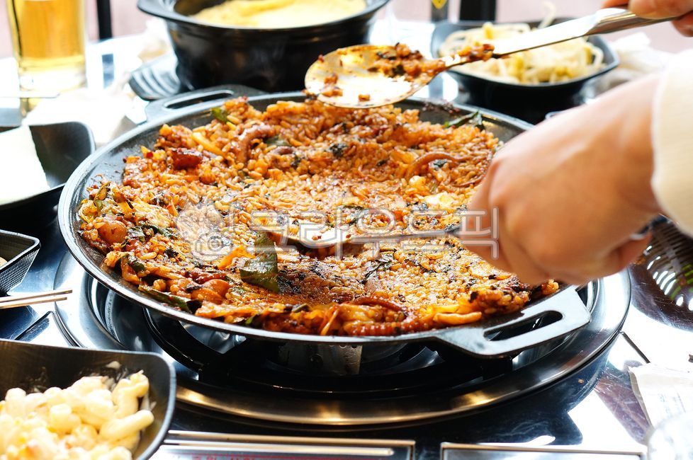 Octopus Teppan Fried Rice,meal,Webfoot octopus,Cheese Teppan Fried Rice,fried rice,food