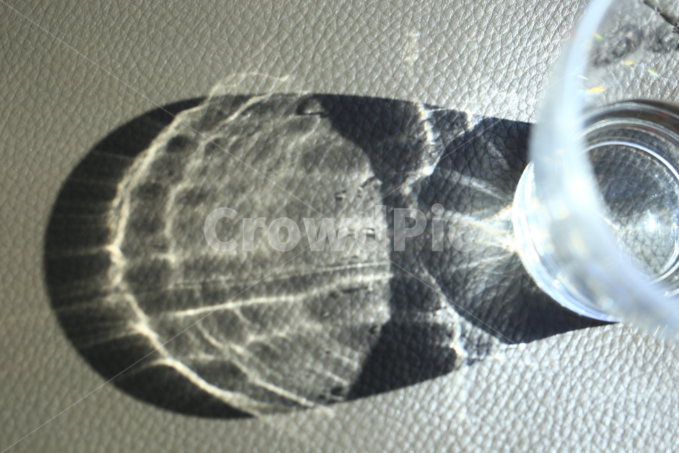 그림자,shadow,유리컵,빛,햇빛,컵,shine,사물,물건,오브젝트,thing,object,matter