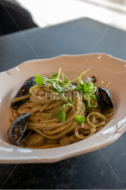 바질페스토,파스타,스파게티,바질페스토파스타,pasta,basil,basilpestopasta,바질,홍합,바질페스토스파게티,음식,식재료,요리,food,cook,meal,dishes,food reserves,면류,면요리,noodles,양식,서양음식,서양요리,western food,western dishes,western meal,western cook