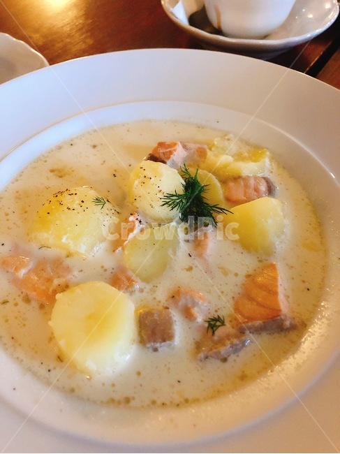 점심,음식,스프,연어스프,food,dish,meal,salmonsoup,soup,totato,salmontotatosoup,finlandfood