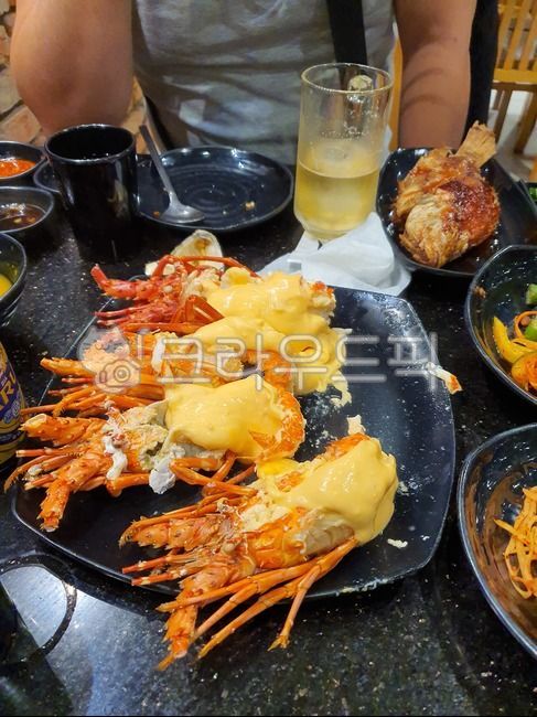 seafood,shellfish,seefood,lobster,Butter Lobster,food