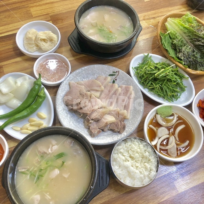 고기,수육,국밥,수육국밥,부산,음식,요리