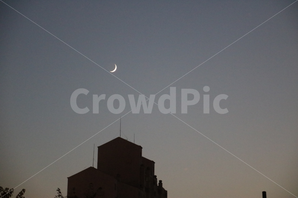 초승달,가을밤,이밤지나면,갬성,찰칵,도시,풍경,city,landscape,야경,밤,nightscape,night,nature,자연,outdoors,옥외