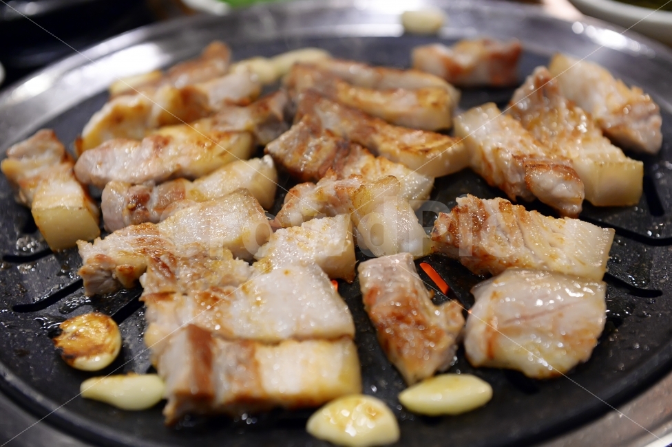음식,푸드,고기,외식,삼겹살,돼지고기,food,pork,bacon,음식,식재료,요리,food,cook,meal,dishes,food reserves,육류,고기,meat,한식,한국음식,한국요리,korean food,korean dishes,korean meal,korean cook