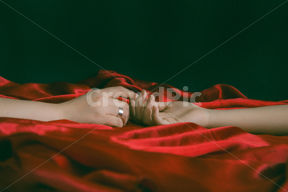 사랑,욕망,우정,열정,연애,애틋함,커플,부부,사람,인물,인간,human,person,신체일부,몸,body,연인,커플,사랑,lover,couple,연출,컨셉,콘셉,direction,concept