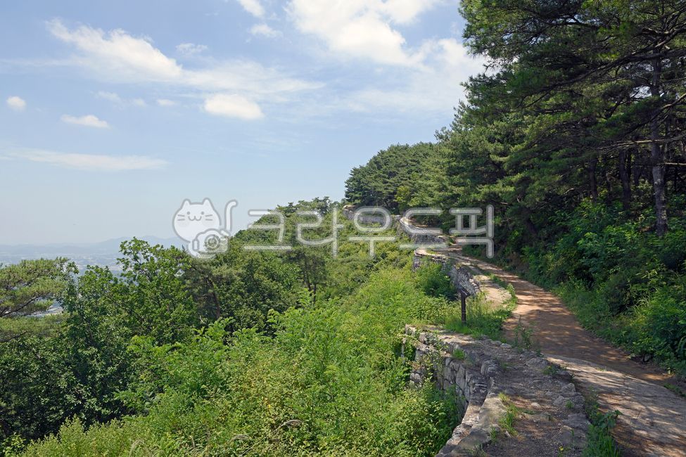 상당산성,청주상당산성,산성,포곡식석축산성,성벽,성벽길