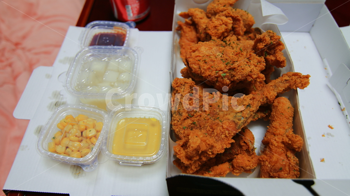 치킨,치맥,후라이드,통닭,닭튀김,friedchicken,음식,food