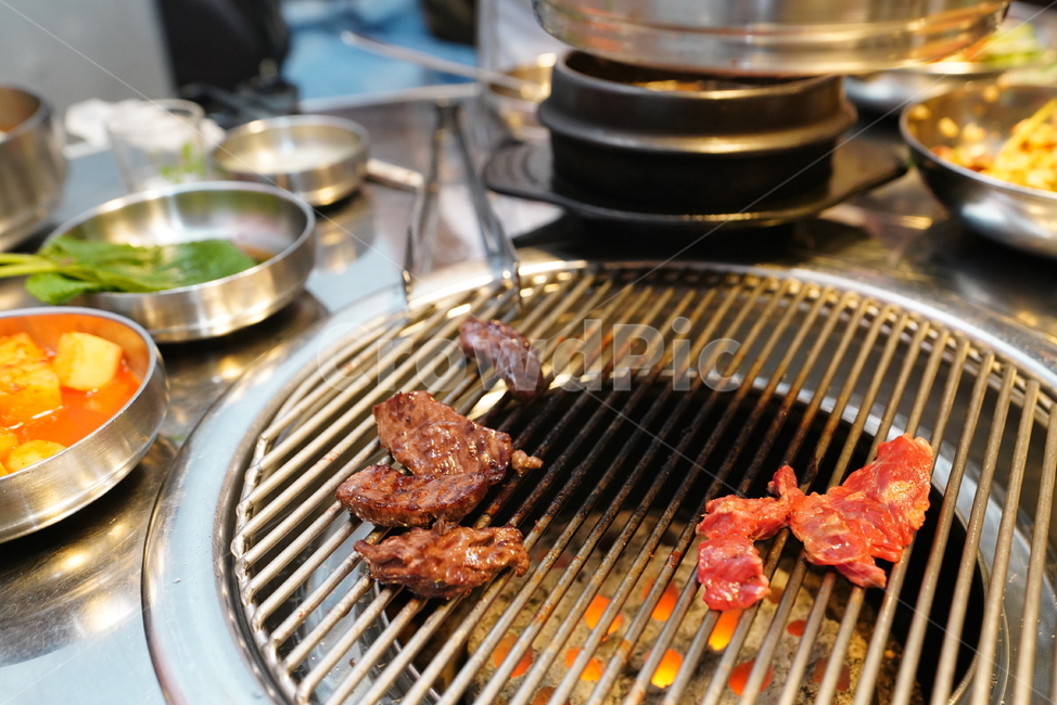 고기,한우,먹거리,안주,육류,육식,먹방,불판,식사,술자리,한식,구이,푸드,음식,음식,식재료,요리,food,cook,meal,dishes,food reserves,육류,고기,meat,한식,한국음식,한국요리,korean food,korean dishes,korean meal,korean cook