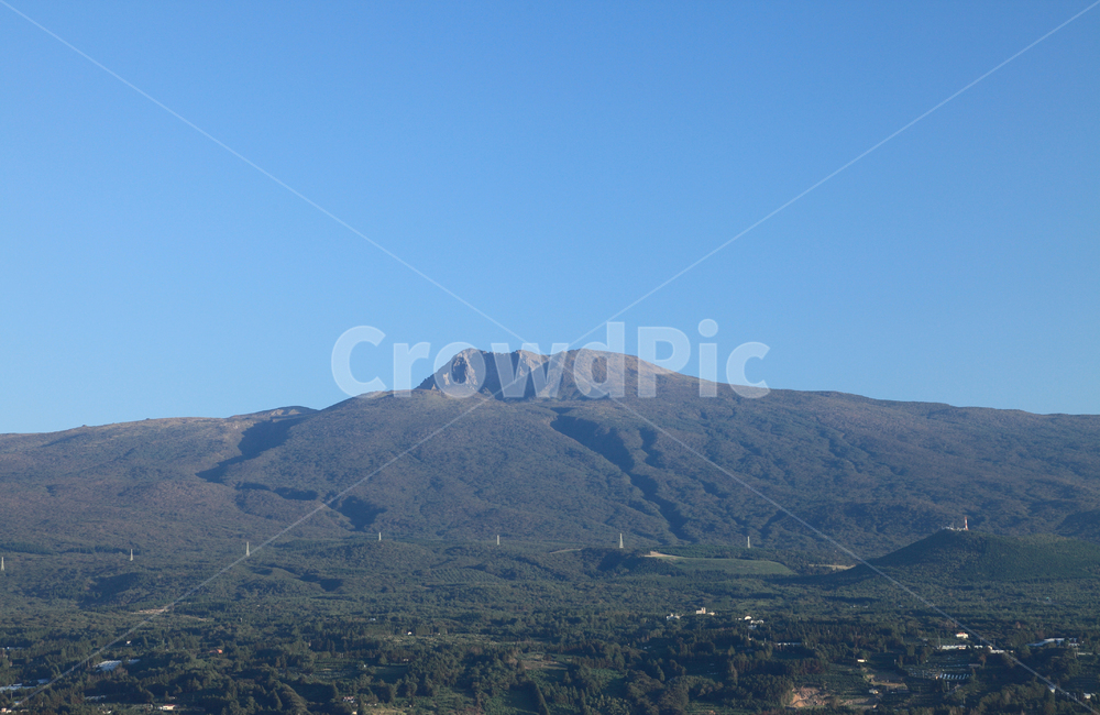 한라산,산,제주,제주도,풍경,자연,백록담,봉,봉우리,산악,산간,중산간,숲,산림,삼림,환경,녹색,그린,하늘,배경,배그라운드,높은,파노라마,한국