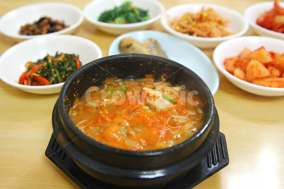 청국장,된장찌개,찌개,된장,국,식사,반찬,뚝배기,음식,한식,한국,요리,건강,건강식,음식,식재료,요리,food,cook,meal,dishes,food reserves,한식,한국음식,한국요리,korean food,korean dishes,korean meal,korean cook