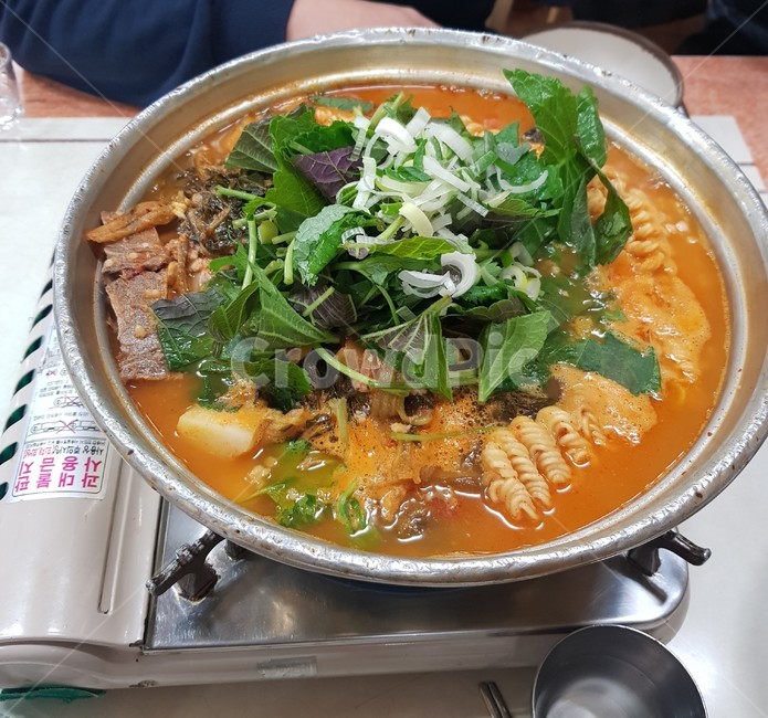 감자탕,해장국,뼈해장국,음식,요리,식사,안주