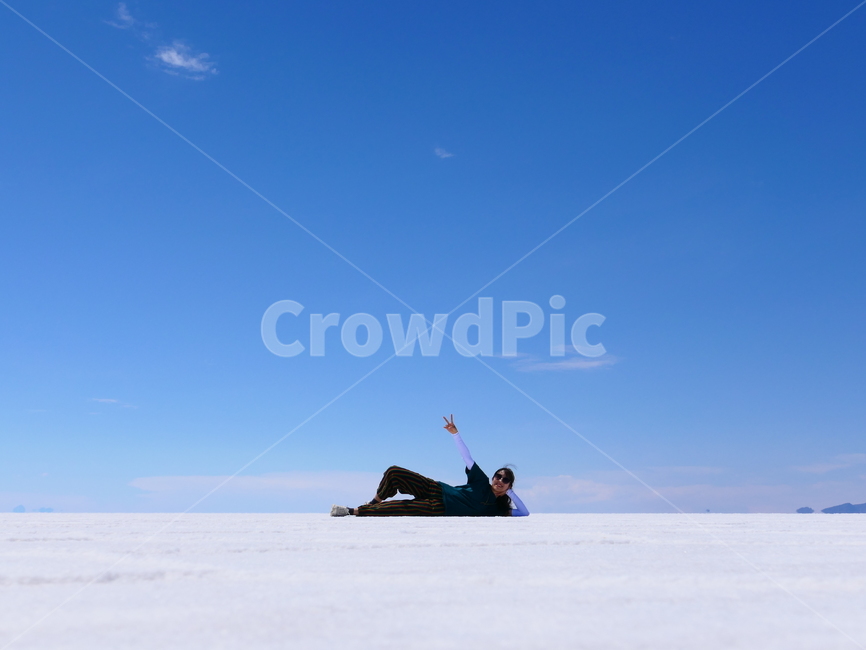 우유니,uyuni,소금사막,우유니소금사막,우유니여행,남미,볼리비아,salardeuyuni,우유니소금호수,소금호수,소금바닥,흰소금,하늘,파란하늘,푸른하늘