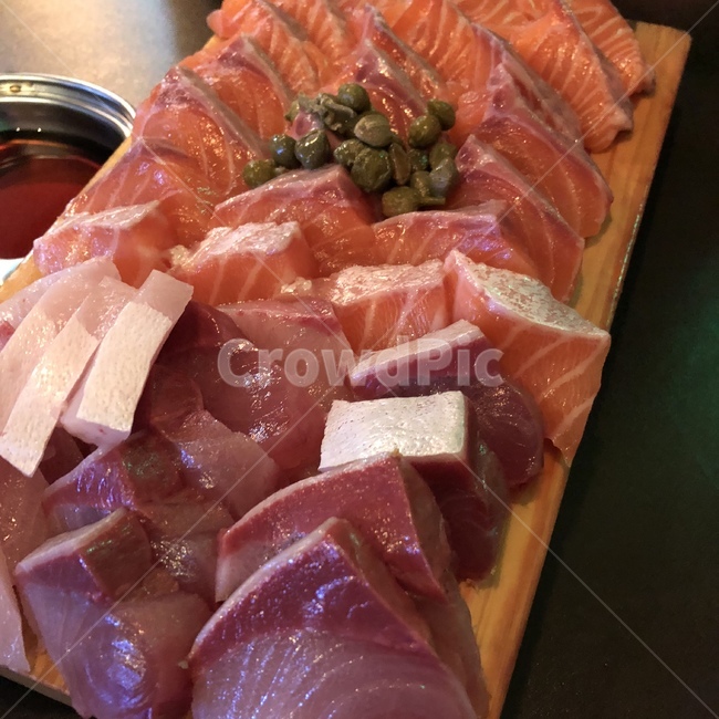 방어,방어회,술,안주,맥주,음식,식재료,요리,food,cook,meal,dishes,food reserves,수산물,해산물,fishery products,seafood,일식,일본음식,일본요리,Japanese food,Japanese dishes,Japanese meal,Japanese cook