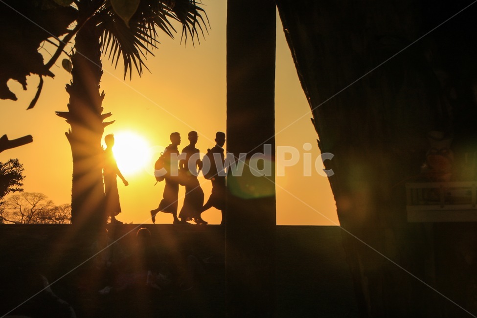 노을,그림자,사람,풍경,미얀마,인물실루엣,사람실루엣,character silhouette,human silhouette,light,빛,flare,플레어,sunlight,햇빛