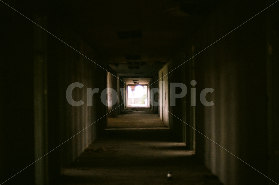폐교,공포,으스스,필름카메라,어둠,공포,호러,무서운,무서움,horror,terror,fear