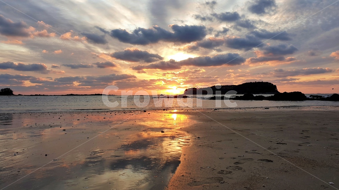 해변,서해,무창포,무창포해수욕장,보령,바다,선셋,낙조,자연,거울,지는해,밤바다,노을,sunset,sea,그리움,쓸쓸함,외로움,태양,sunlight,nature,햇빛,beach,발자국,자연,풍경,nature,landscape