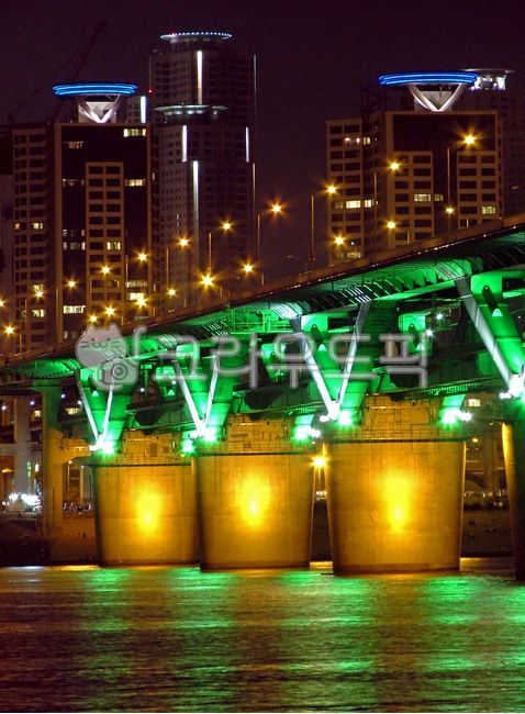 pier,Han River Bridge,reflection,light,Cheongdam Bridge,Han River night view,Han River