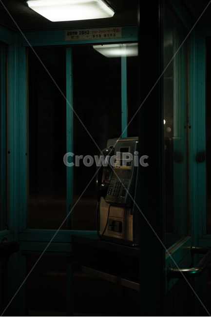 공중전화,전화,도시,차가움,밤,박스,연락,부스,수화기,apayphone,city,cold,night,box,contact,booth,telephone