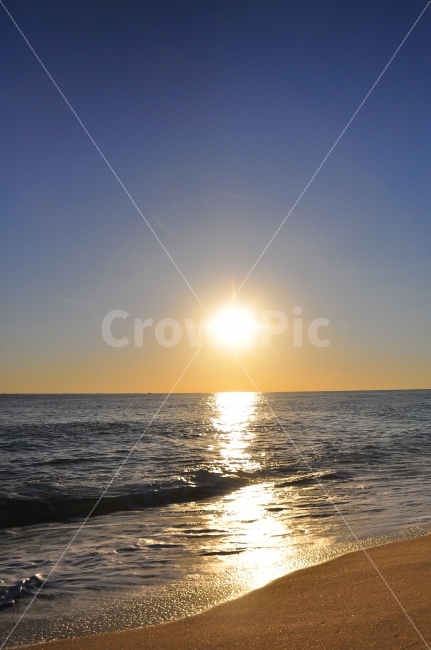 강릉,경포해변,일출,바다,태양,해변,파도,물결,수평선,반사,자연,배경,풍경,sea,beach,sunrise,sun,waves,reflection,nature,background,landscape,자연,풍경,nature,landscape,해변,바다,beach,sea,light,빛,flare,플레어,sunlight,햇빛,outdoors,옥외