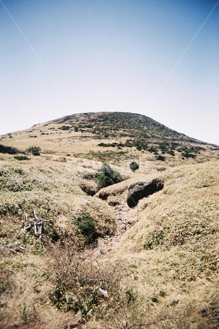 제주,제주도,한라산,윗세오름,오름,필름카메라,산,등산,산책,필름사진,film,mountain,jeju,jejudo,봉우리,자연,풍경,nature,landscape,한국자연풍경,한국자연경관,korea nature landscape,제주도,jeju,jeju island,outdoors,옥외,hill,언덕
