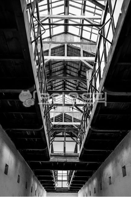 prison,building,Seodaemun Prison,architecture