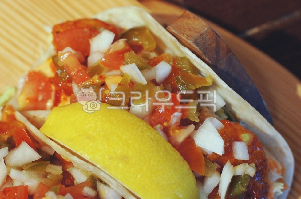 새우타코,타코,taco,mexicanfood,멕시코음식,또르띠아,빵,멕시칸,멕시칸음식,채소,kfood,foodpresentation,음식,food,요리,플레이팅,foodpresentation,plating