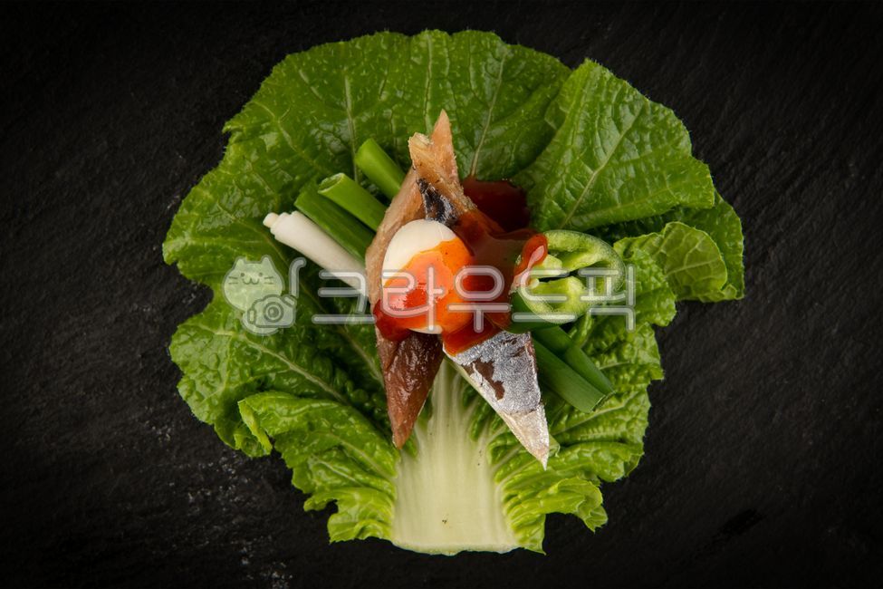 Drink snacks,snack,semidry,wrapping,vegetable,food,Pacific saury,Seaweed,fish,super long,Gwamegi,Green pepper