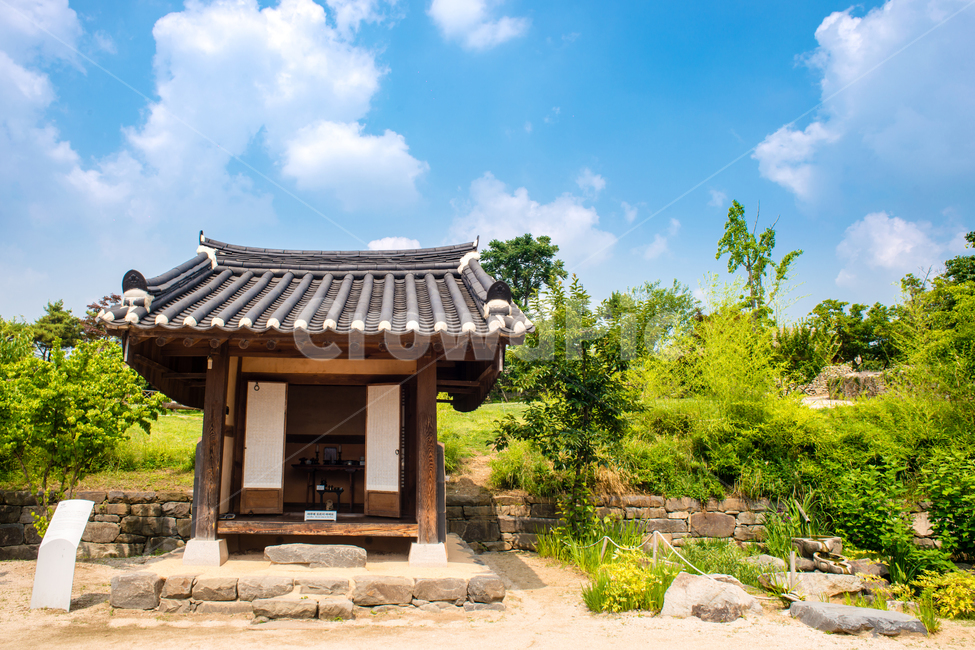 한국,아산시,외암민속마을,민속,전통,시골,한옥,외암마을,자연,풍경,nature,landscape,한국전통,한국문화,korean traditional,korean culture,건축물,건물외관,exterior,building,structure,architecture,construction,patio,안마당,porch,현관