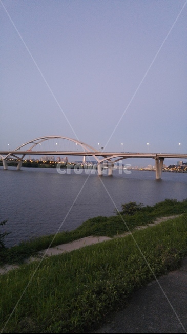 한강,암사대교,다리,여명,새벽,강,서울,구리,강변,산책,architecture,건축물,building,건물,arched,아치형,bridge,arch,아치,arch bridge,아치교