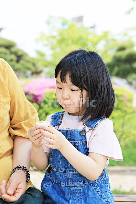 어린이,여자아이,아이,사람,배경,자연,풍경