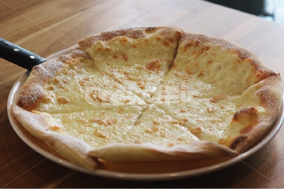 피자,고로곤졸라,먹방,음식,나들이,음식,식재료,요리,food,cook,meal,dishes,food reserves,빵,bread,양식,서양음식,서양요리,western food,western dishes,western meal,western cook