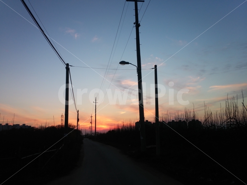 노을,석양,시골,하늘,풍경,sunset,countryside,rural,sky,view,맑음,시골,마을,풍경,landscape,country,rural,town,실루엣,그림자,silhouette,shadow
