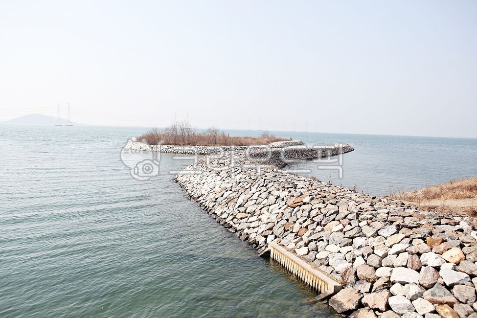 sea water,ecological park,migratory bird sanctuary,breakwater,nature,sight,Sihwa Lake,lake