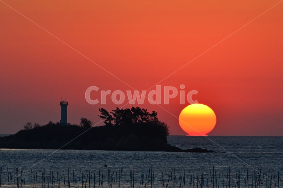nature,자연,outdoors,옥외,dusk,황혼,sunset,일몰,redsky,붉은하늘,sky,하늘,영광,향화도,닭섬,향화도일몰,닭섬일몰,노을,오여사,오메가,등대,해넘이