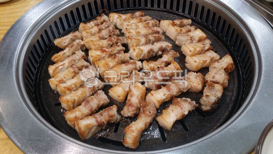 노릇노릇 충청 애견맛집