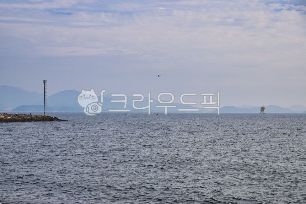 군산,새만금,새만금간척사업,해안선,연안,ocean,sky,nature,shoreline,여름바다,해수욕장,작은항구,바다,바닷가,해변,하늘,파란하늘,바다하늘,맑은날씨,선유도,선유도해수욕장,beach,sea,land,koreasea,koreaocean,korea