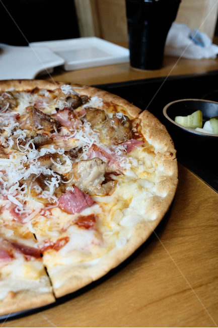 음식,양식,피자한판,치즈피자,서양음식,피자,음식,식재료,요리,food,cook,meal,dishes,food reserves,양식,서양음식,서양요리,western food,western dishes,western meal,western cook